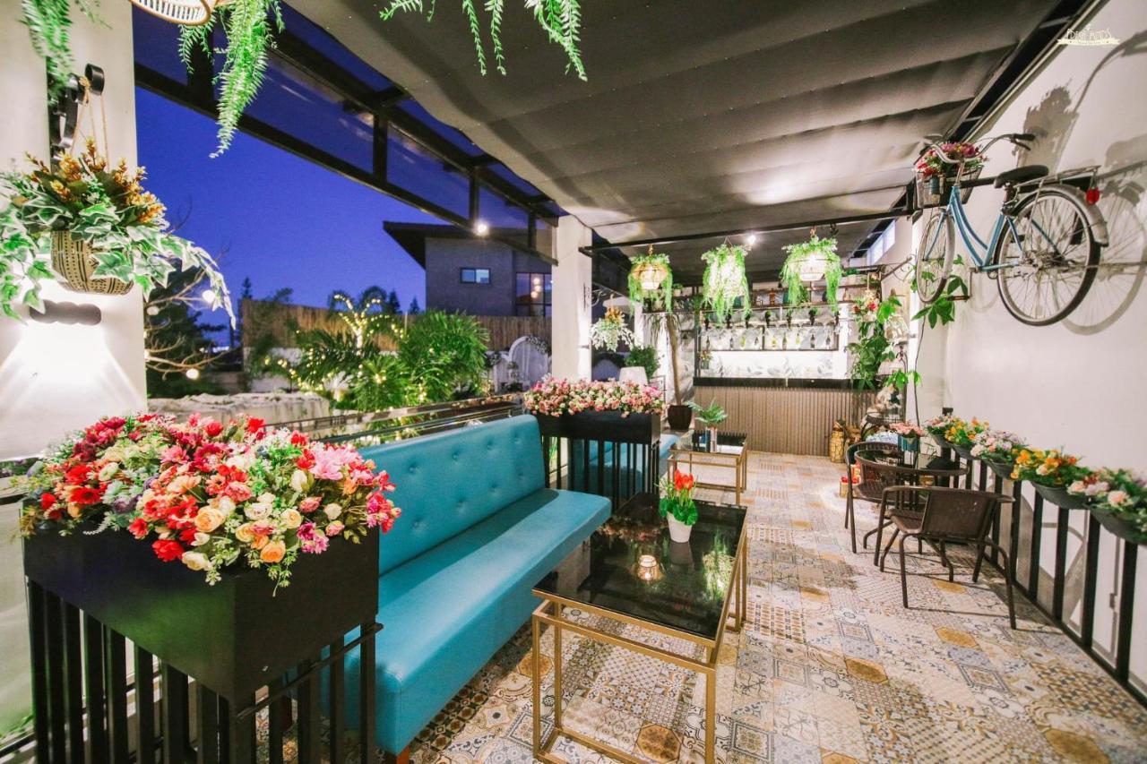 Casa La Silvinas Hotel & Event Resort Tagaytay City Dış mekan fotoğraf